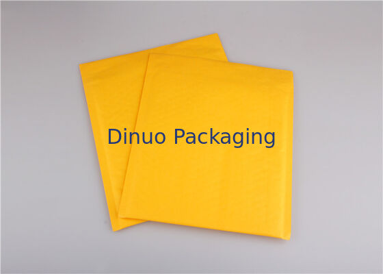 60gm ~ 180gm Kraft Cushion Bubble Mailers 3 ~ 4mm 두께의 무거운 직무 패드 봉투를 탑재하여 운송에 이상적입니다.