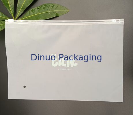 옷 문서를 위한 친환경 식품 안전 재사용 가능한 CPE 서리로 덥은 지퍼 주머니 보관함