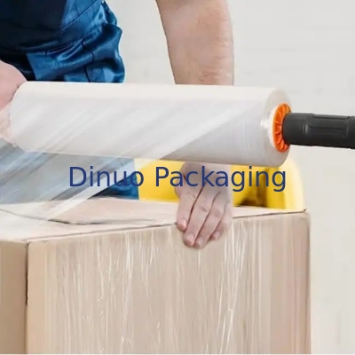 LLDPE 레드 스트레치 앤 크라이크 필름 0.012mm 플라스틱 손잡이