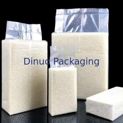 다양한 곡물 인쇄가 있는 투명한 진공 봉지