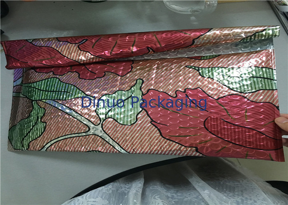 다채로운 인쇄한 금속 거품은 부대 크기 1/7.25"를 X12” 휴일 거품 우송자 일렬로 세웠습니다
