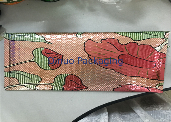 다채로운 인쇄한 금속 거품은 부대 크기 1/7.25"를 X12” 휴일 거품 우송자 일렬로 세웠습니다