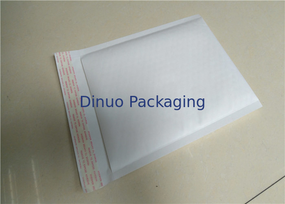 착색한 버블랩 Mailers14.25” X 20"는 #7의 관례 덧대진 우편물 부대를 인쇄했습니다